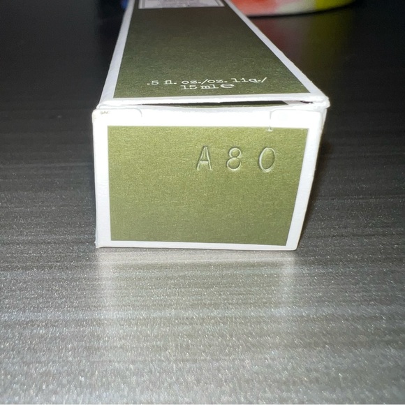 NIB Origins Mega-Mushroom Relief and Resilience Soothing Gel Cream for Eyes - Picture 5 of 5